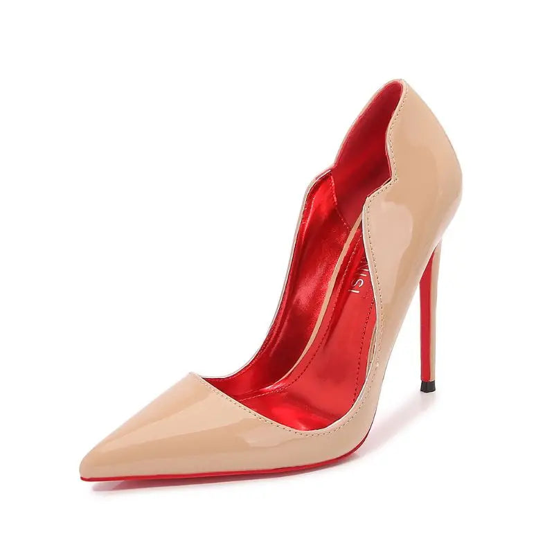 Scarlett – Escarpins vernis à talon aiguille