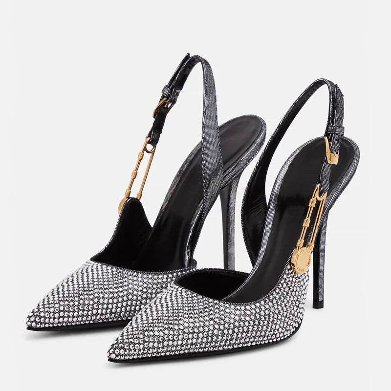 Astoria – Escarpins slingback à strass et détail doré