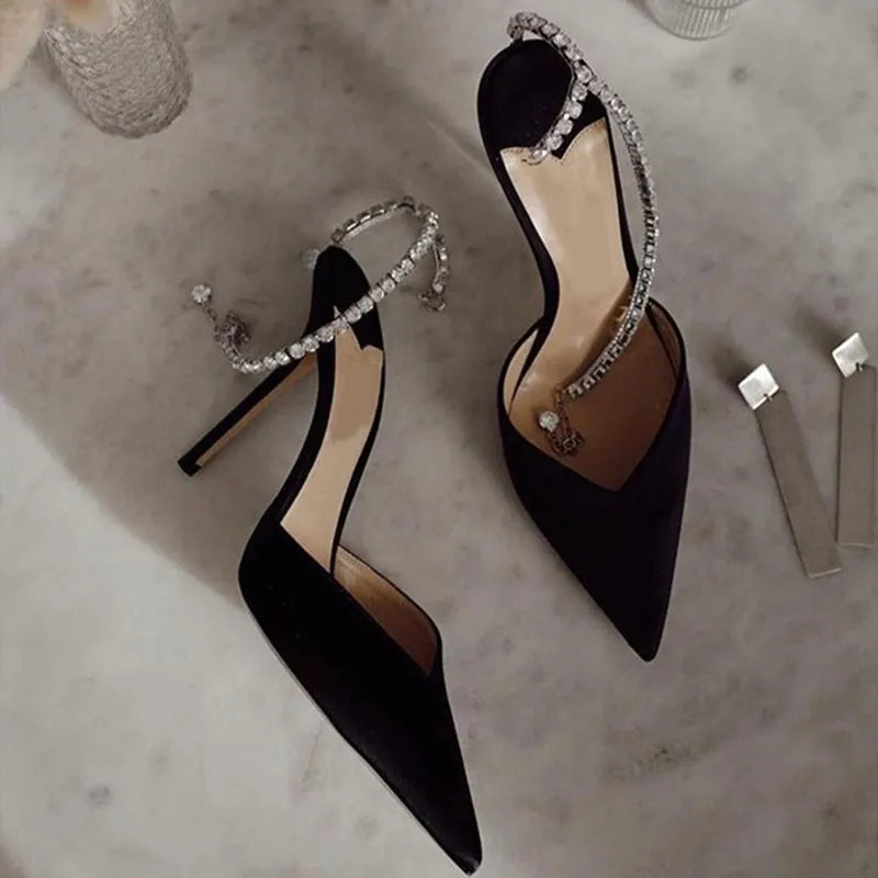 Seraphina – Escarpins Bijou Satin & Cristaux