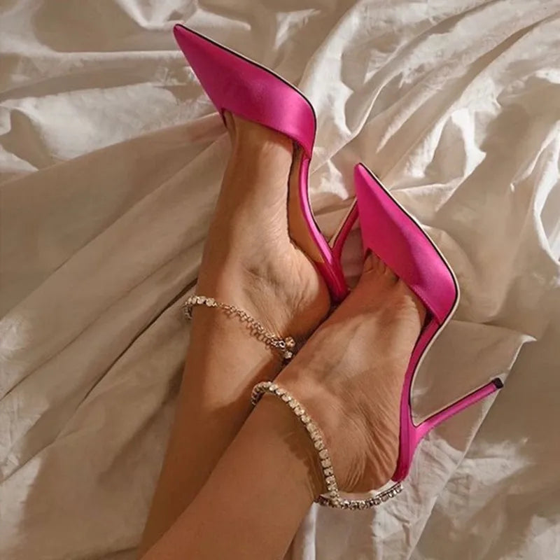 Seraphina – Escarpins Bijou Satin & Cristaux