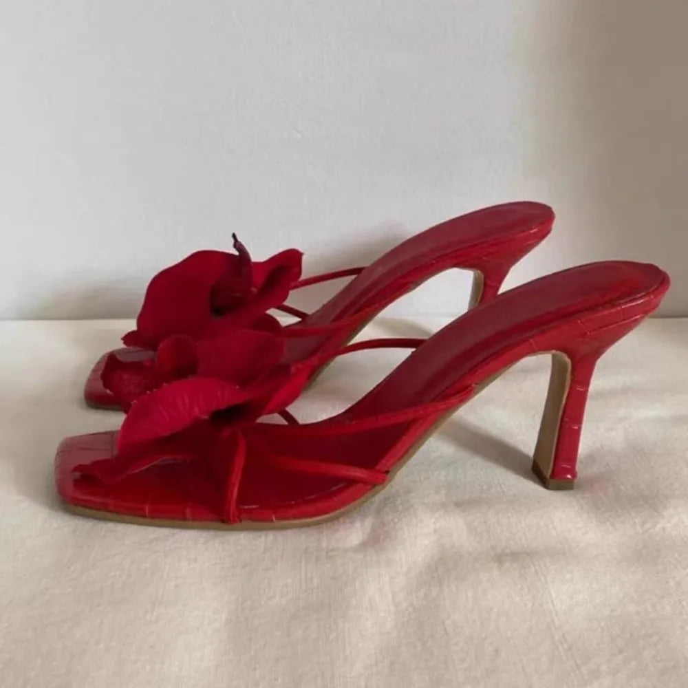 Orchidée – Mules florales à talon fin
