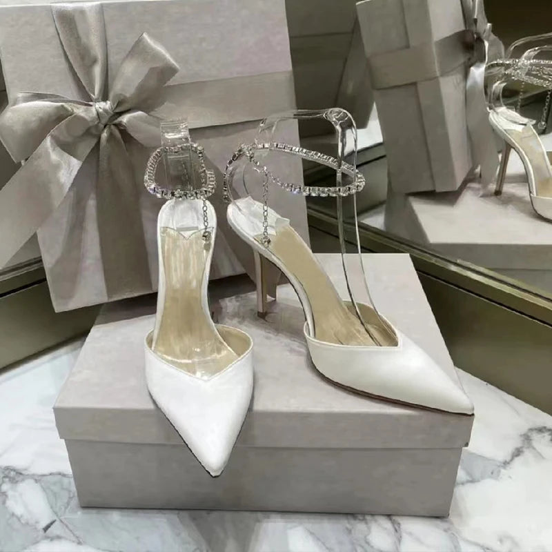 Seraphina – Escarpins Bijou Satin & Cristaux