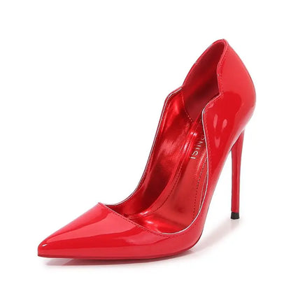 Scarlett – Escarpins vernis à talon aiguille