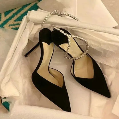 Seraphina – Escarpins Bijou Satin & Cristaux