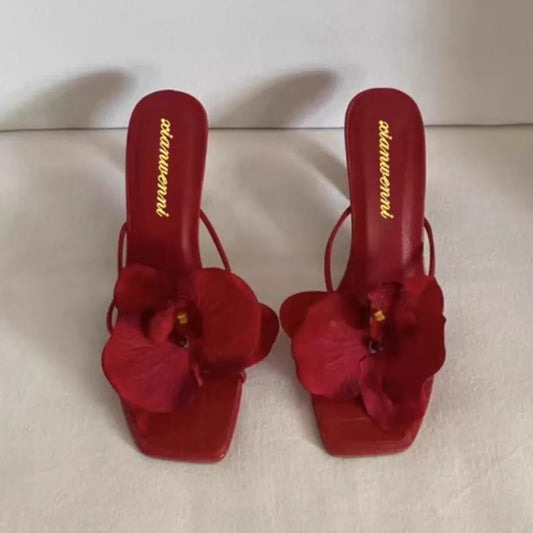 Orchidée – Mules florales à talon fin