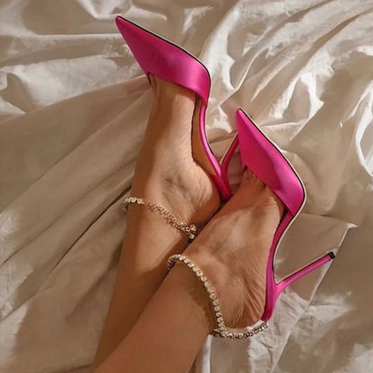 Seraphina – Escarpins Bijou Satin & Cristaux